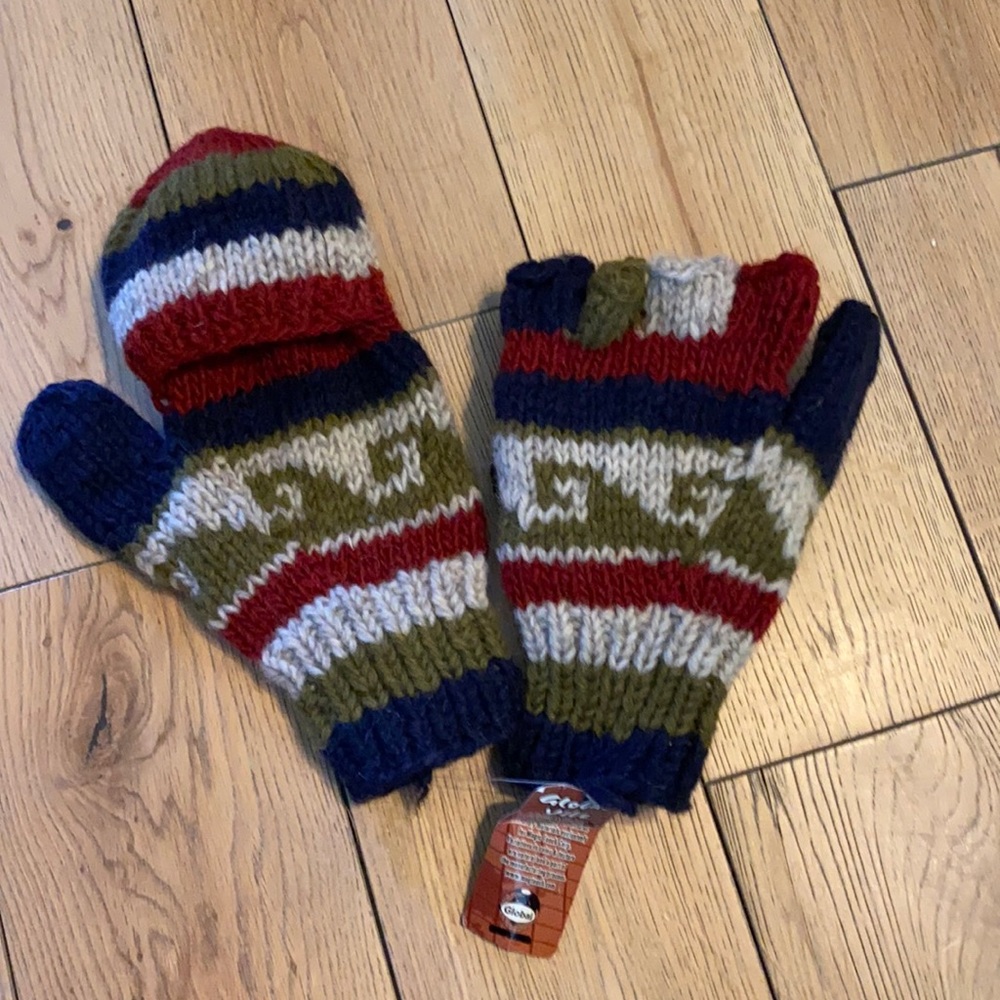 COPY - Handmade wool mittens.
